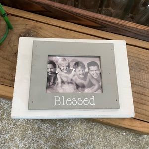 MUDPIE FARMHOUSE WHITE GREY WOOD FRAME 
BRAND NEW